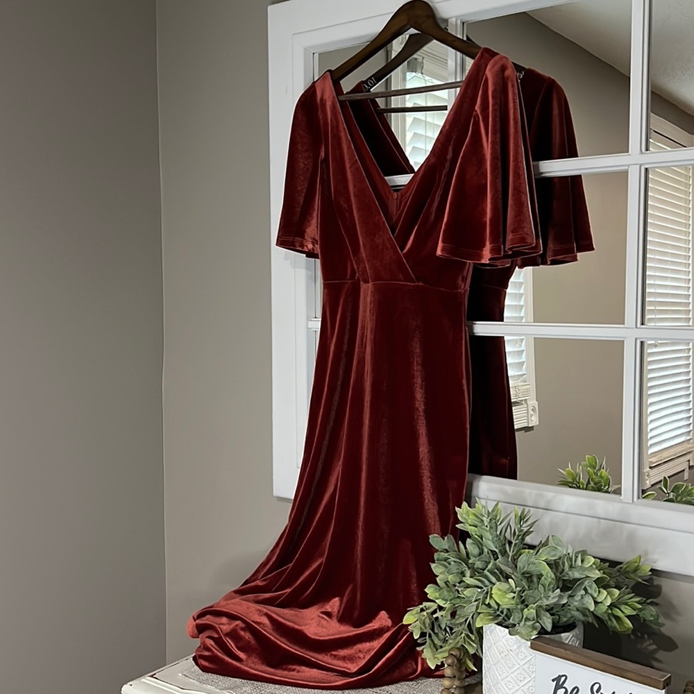Ever Pretty Maxi dress size small